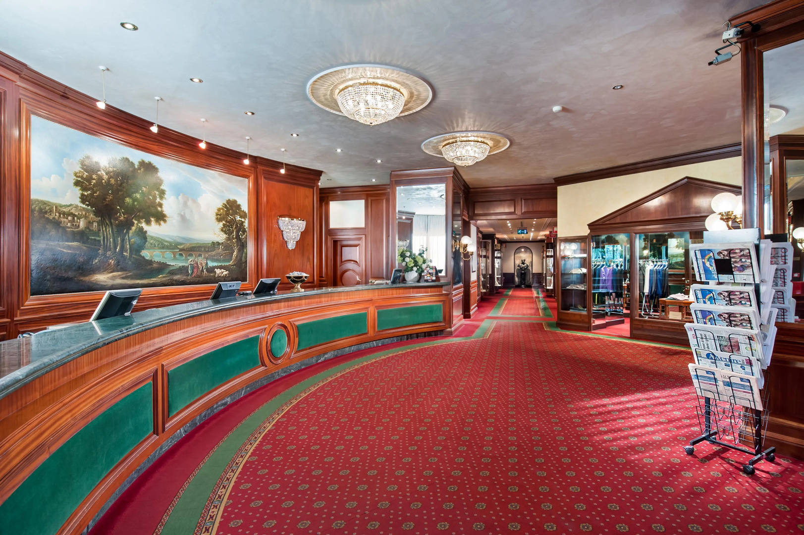 Foto - Royal Hotel Carlton