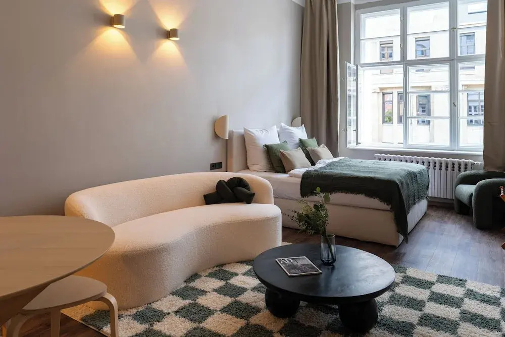 Photo - The Charming by Curt Suites