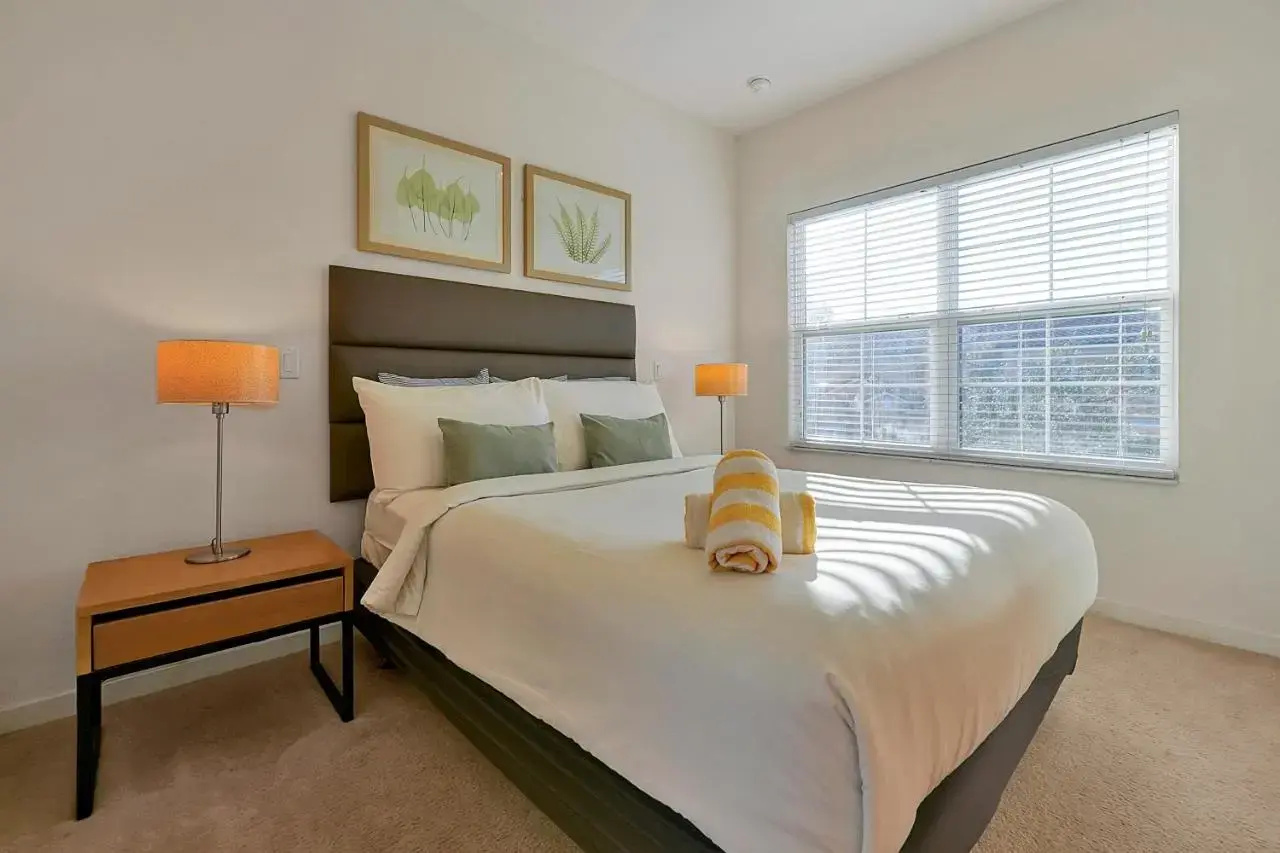 Photo - Four Bedroom Townhouse in Regal Oaks at Old Town