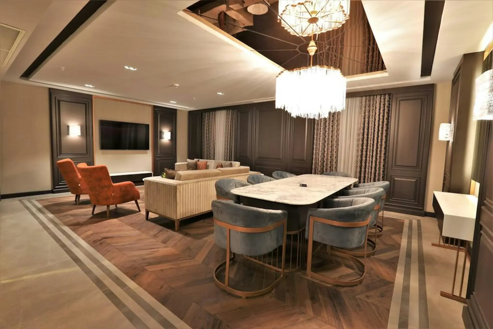 Photo - Limak Skopje Luxury Hotel