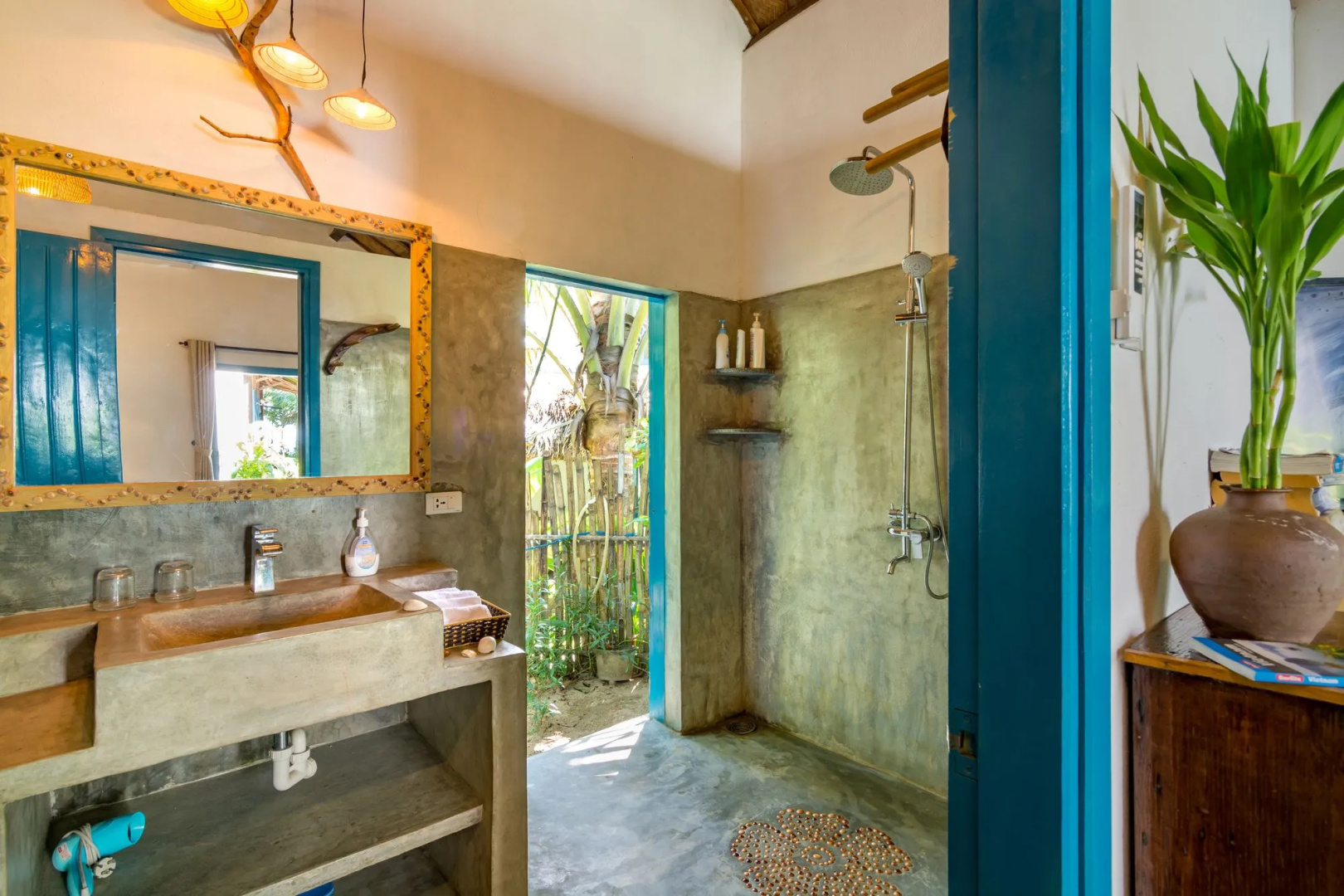 Photo - Ocean House An Bang
