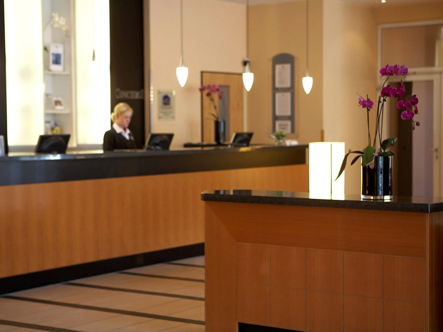 Foto - Plaza Premium Koln