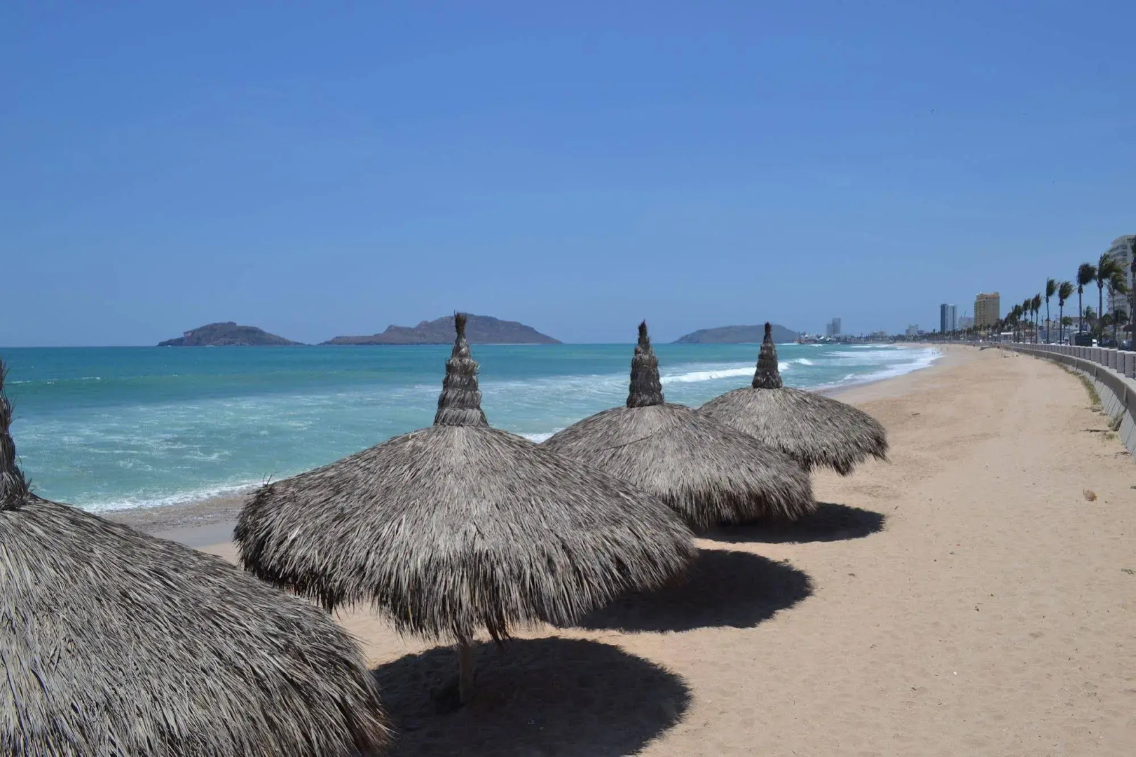 Photo - Hotel Sands Arenas