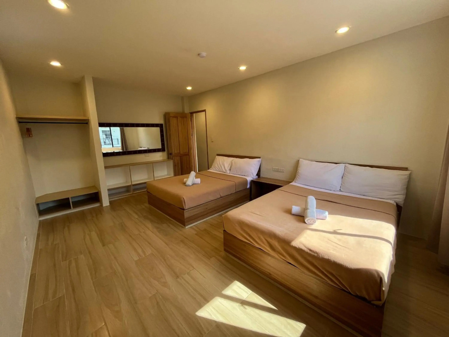 Foto - Red Knight Gardens