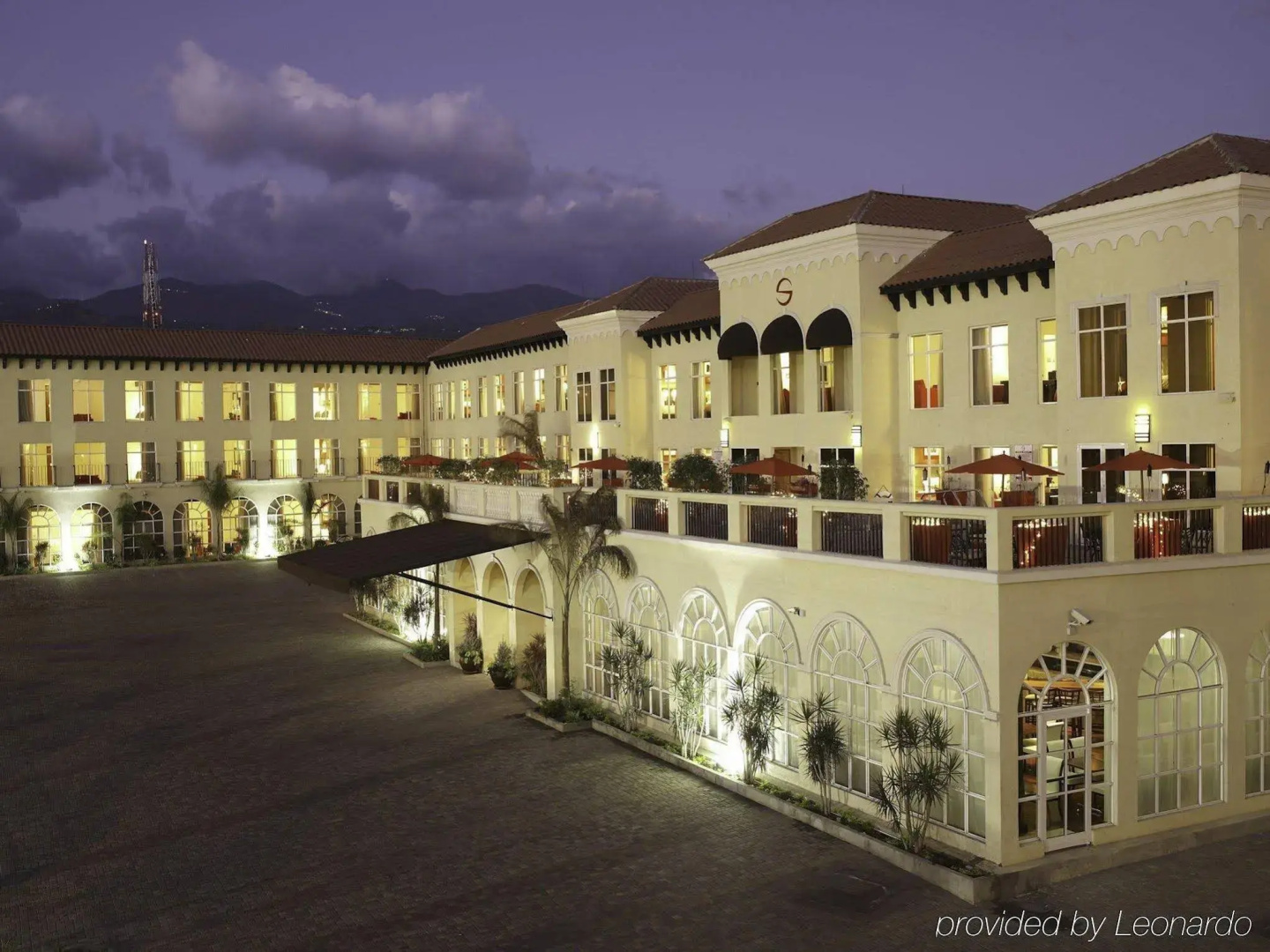 Photo - S Hotel Kingston