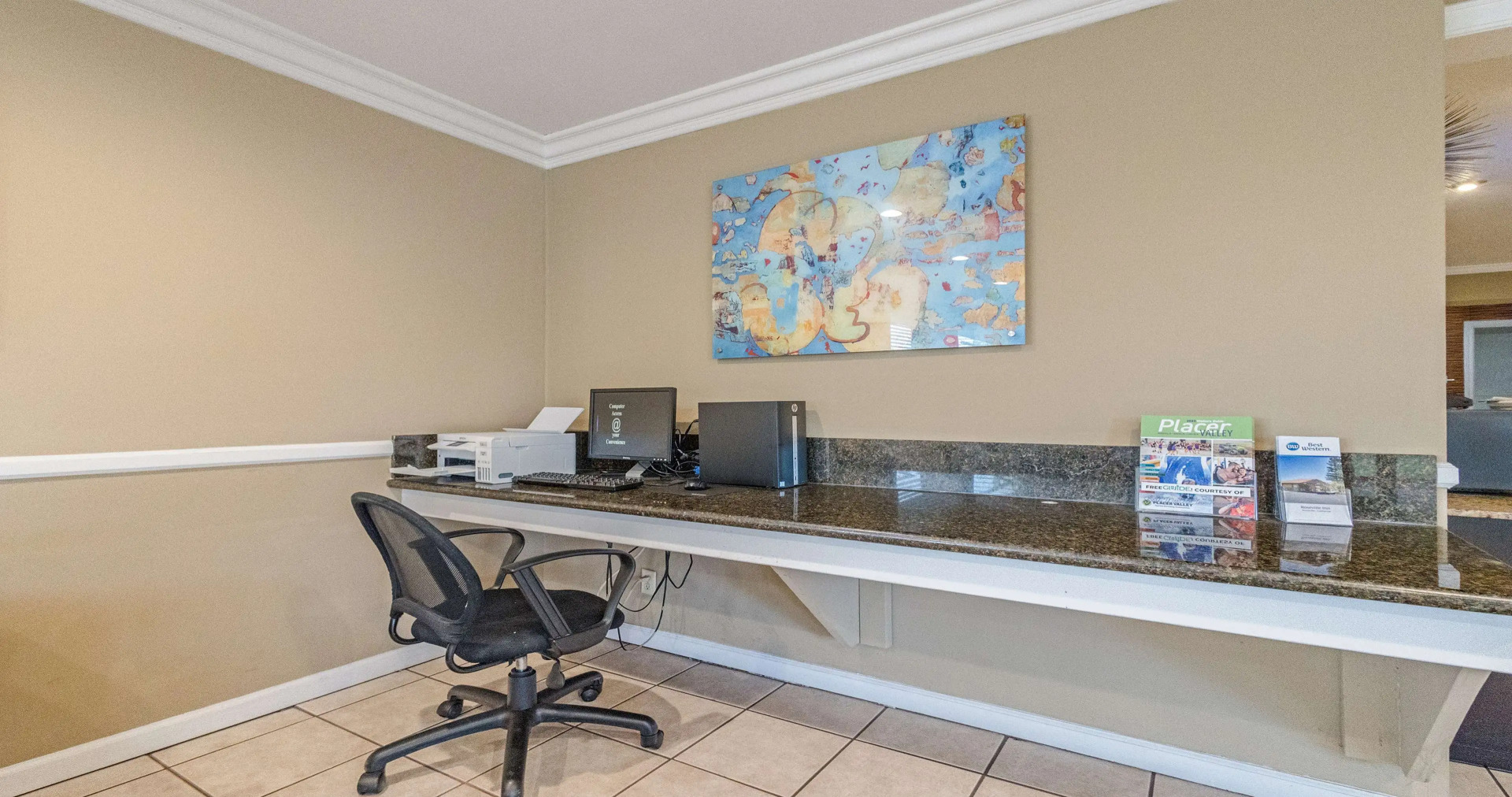 Photo - Best Western Roseville Inn