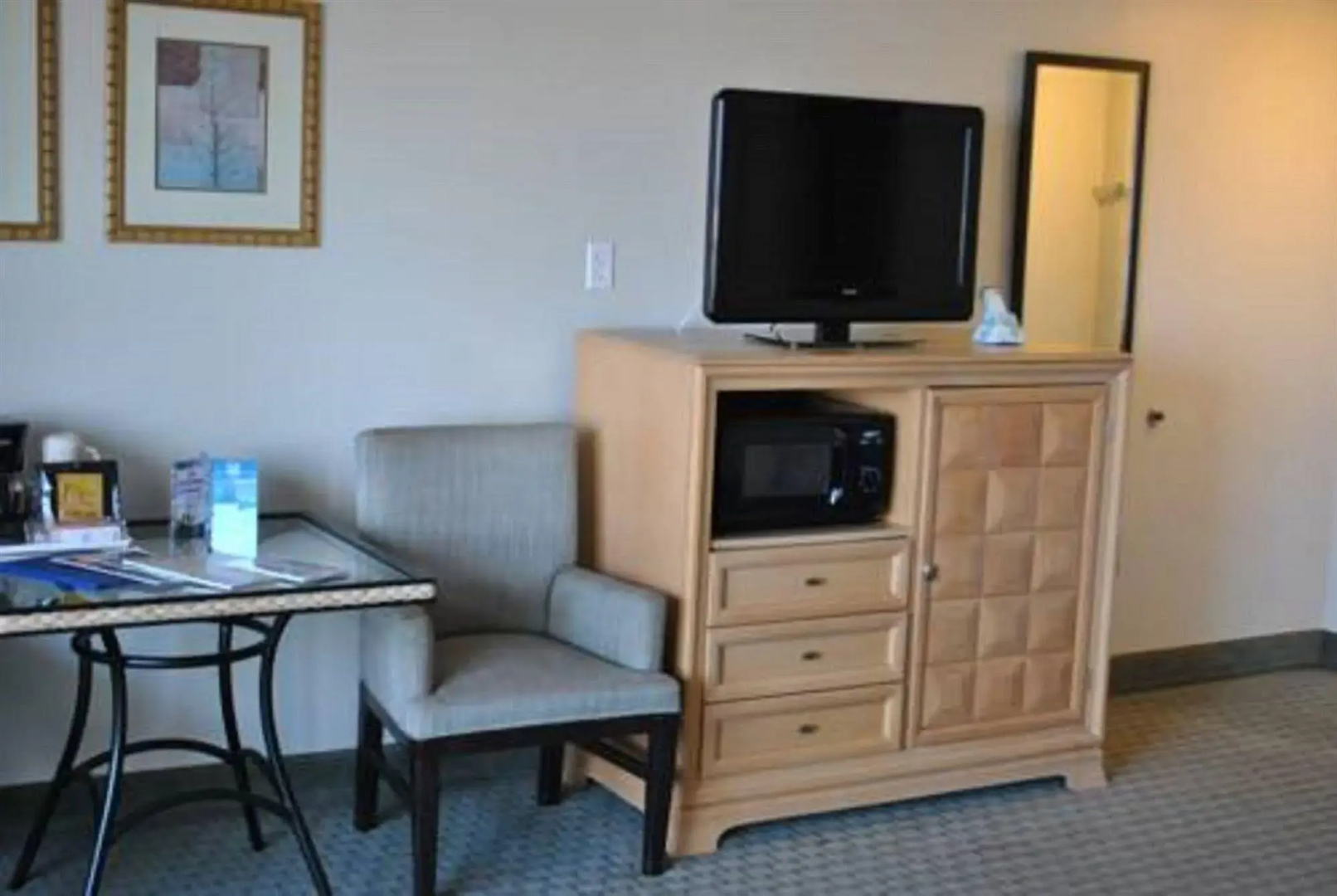 Photo - Beachside Inn