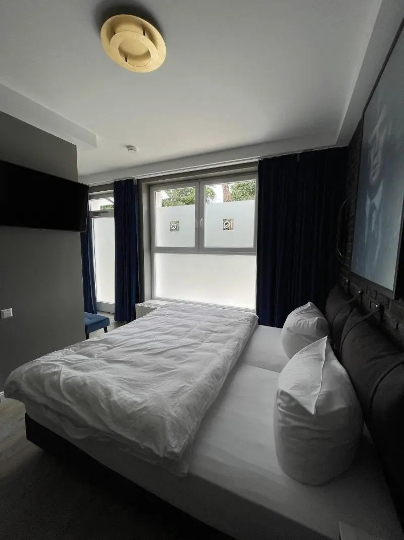 Photo - IQ Hotel