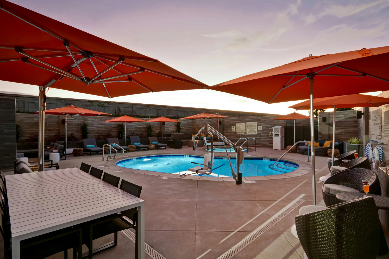 Photo - Hampton Inn & Suites Los Angeles Burbank Airport