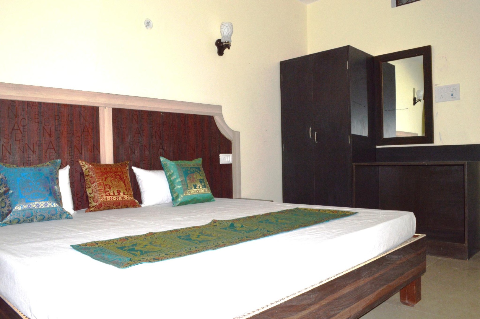 Hotel Plaza Khajuraho