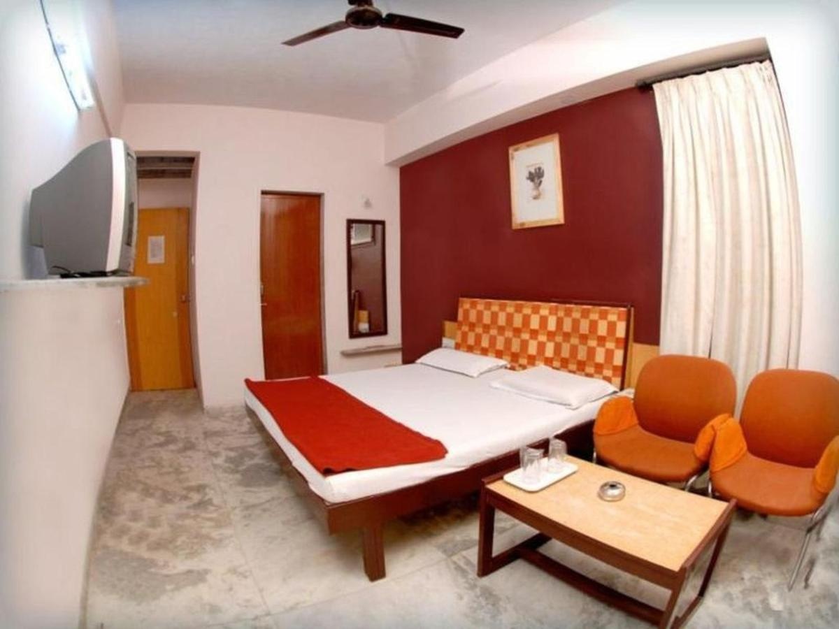 Hotel Rahi Inn