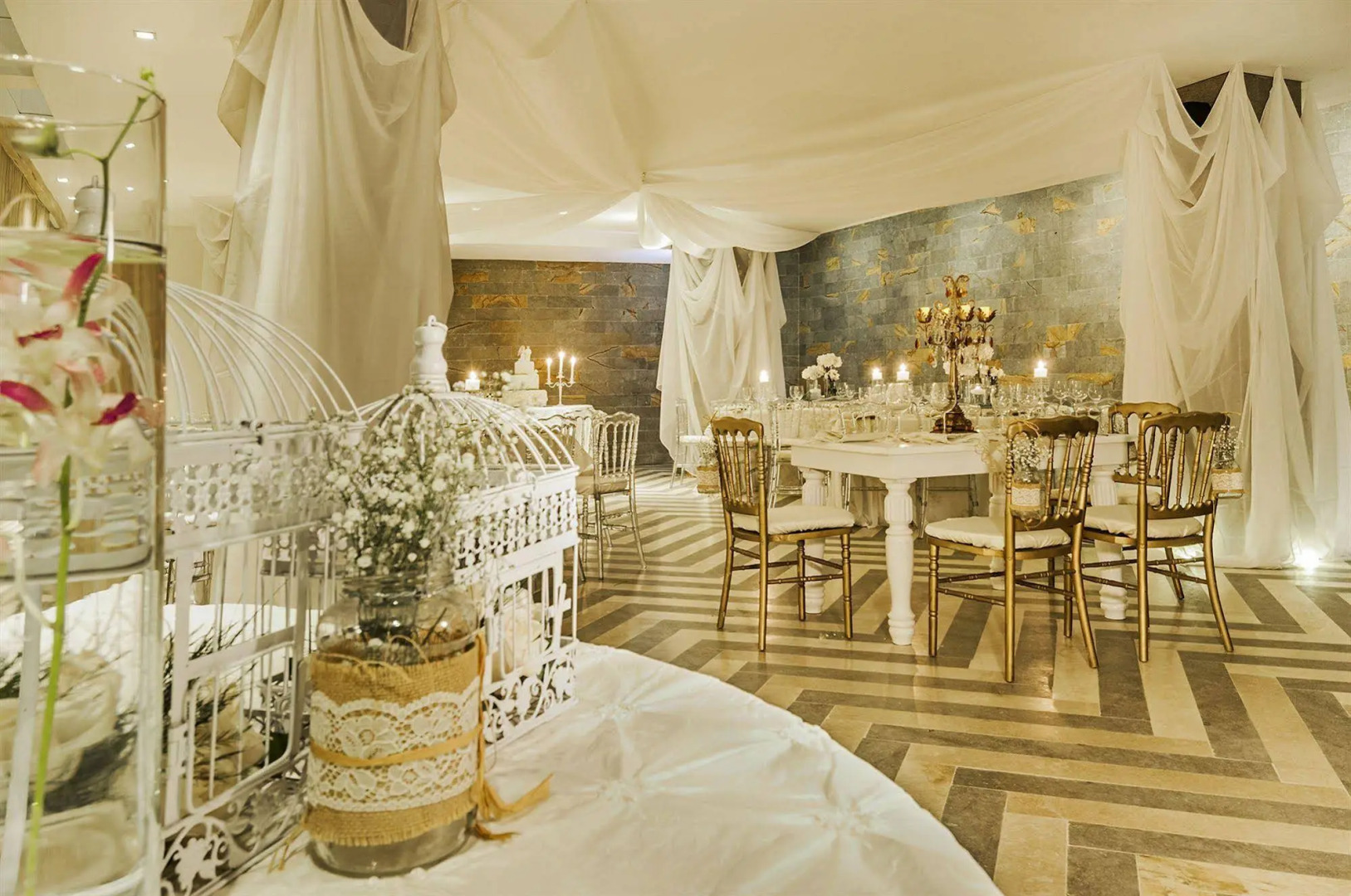 Photo - Oz Hotel Luxury