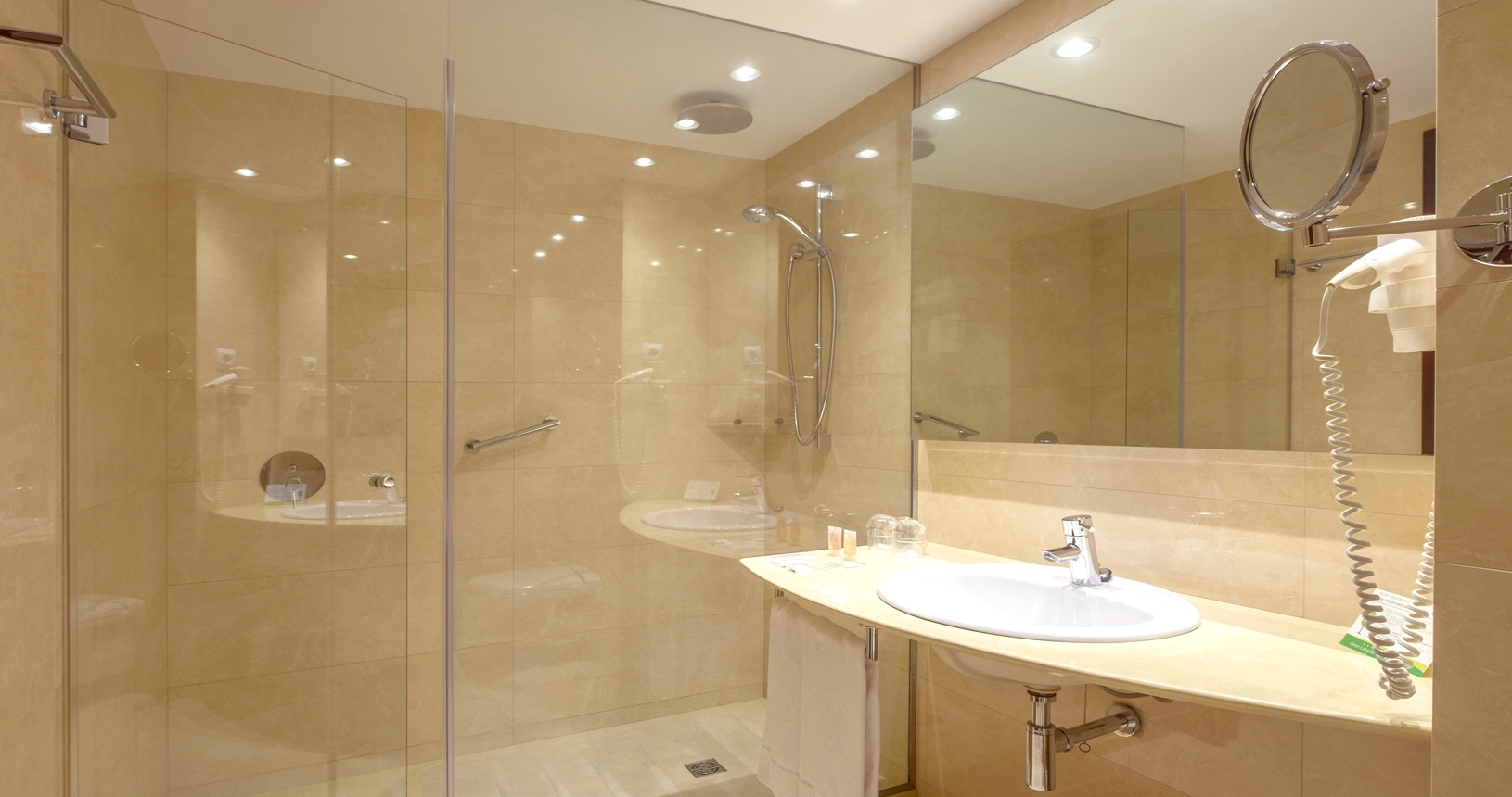 Photo - Hotel Gran Ultonia