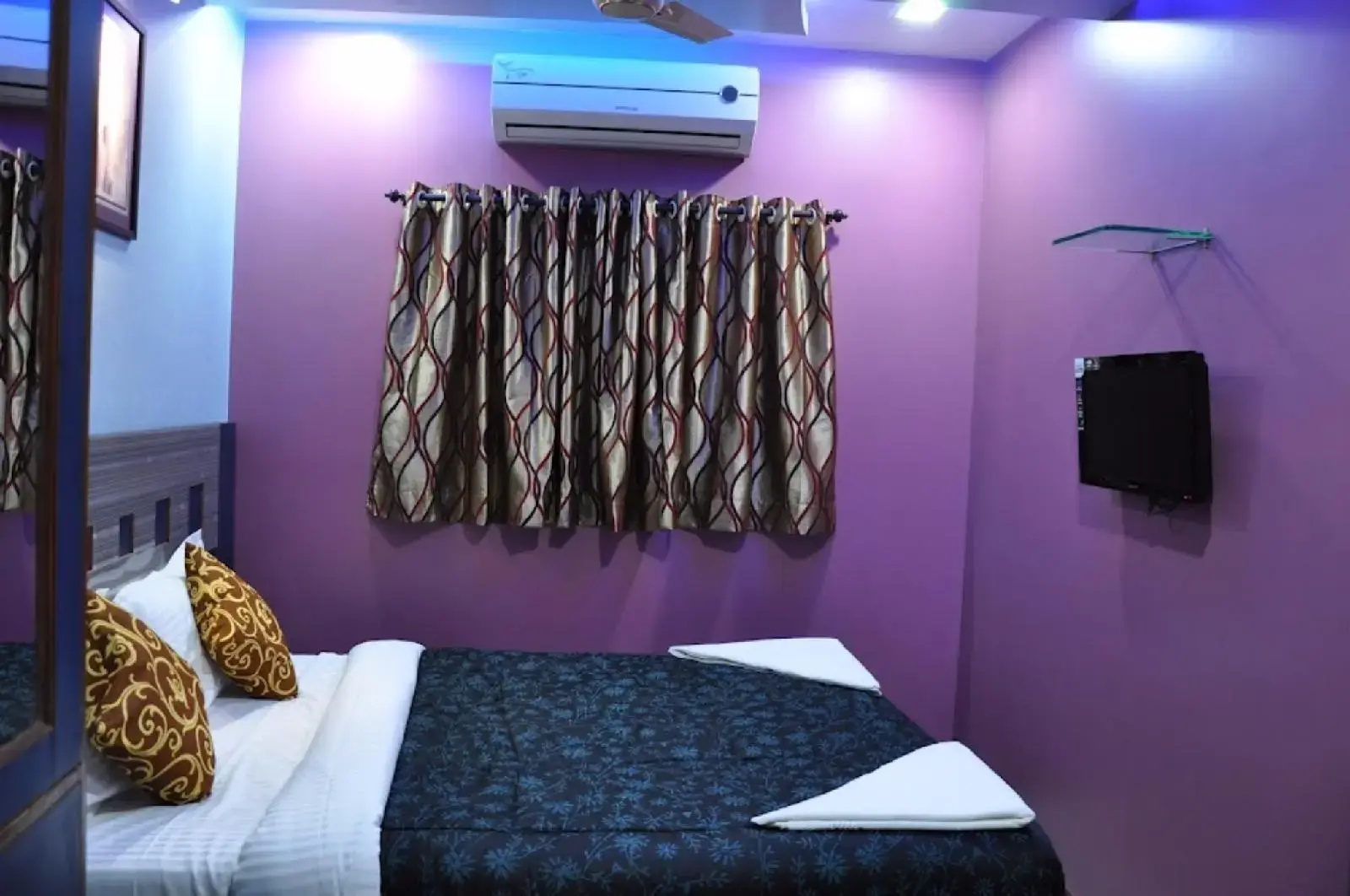 Photo - Hotel Planet Plaza