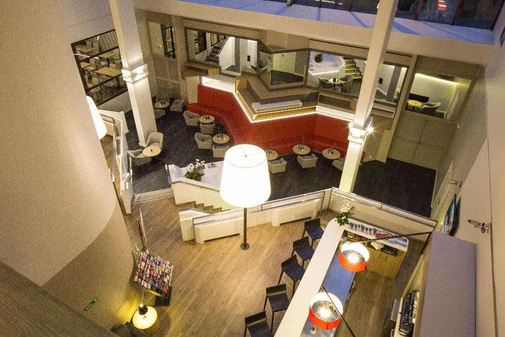 Foto - Kyriad Paris Est - Bois de Vincennes