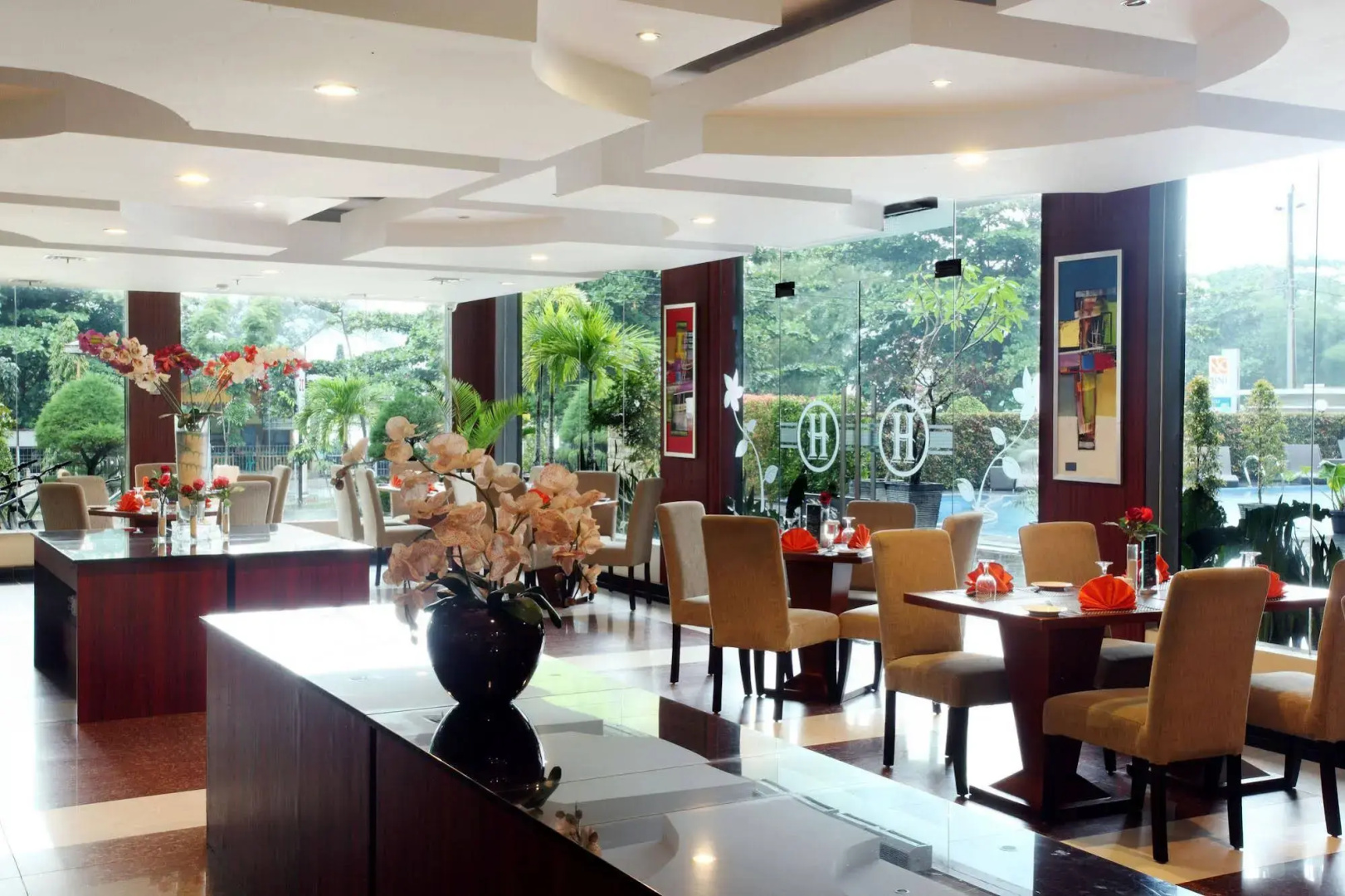 Photo - Grand Hatika Hotel