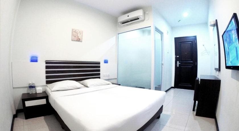 Link Hotel