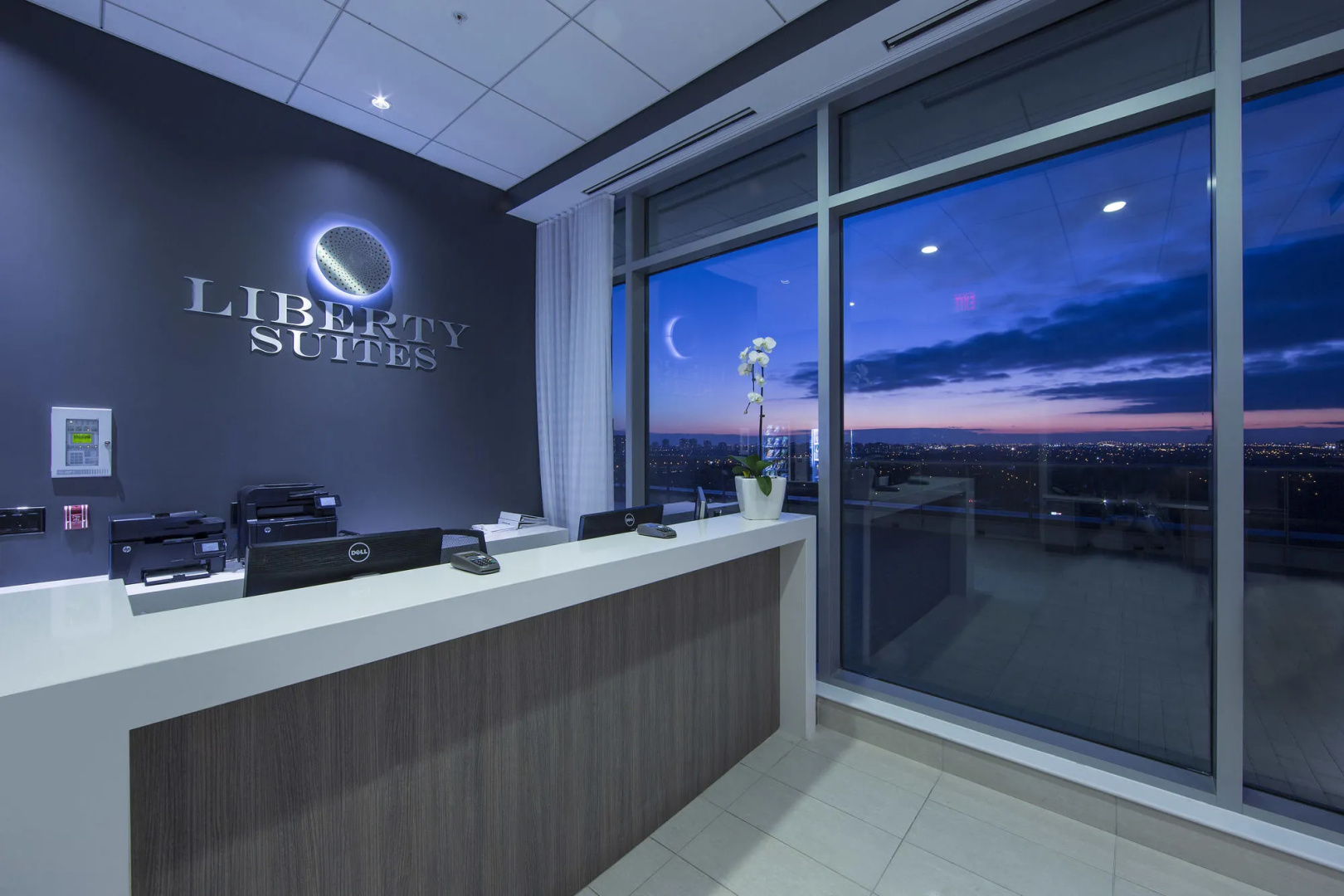 Foto - Liberty Suites Hotel