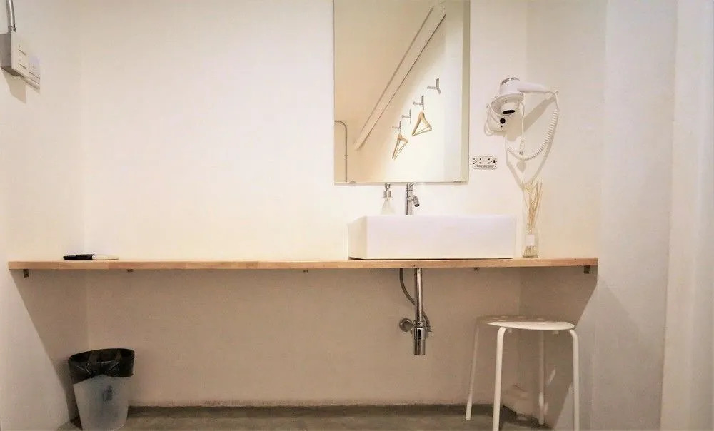 Photo - HOLY SHEET Hostel