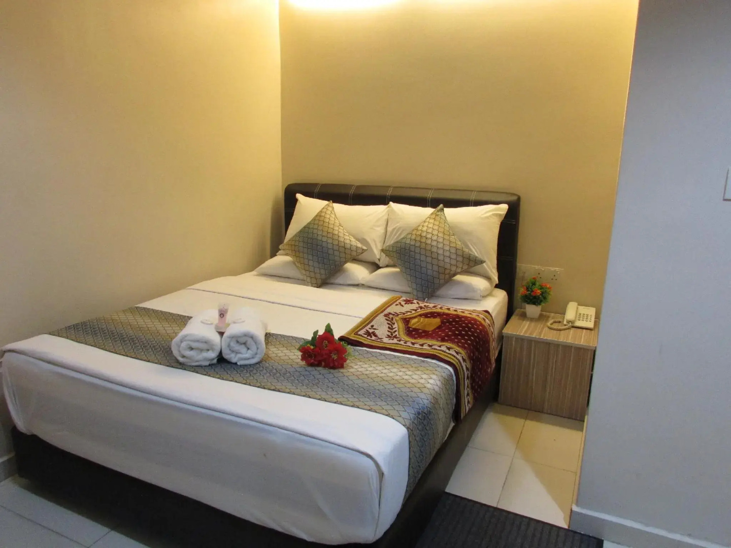 Photo - Safari Hotel