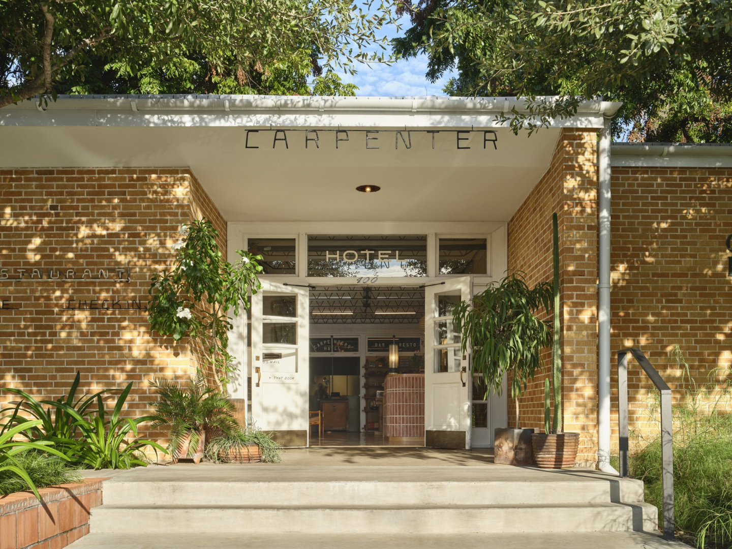Photo - The Carpenter Hotel