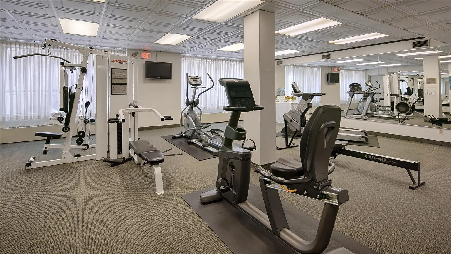 Foto - BEST WESTERN PLUS Carlton Plaza Hotel