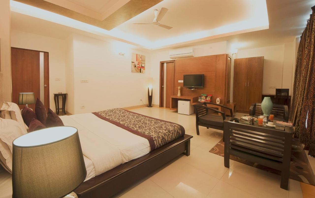 Photo - Hotel Delhi 37