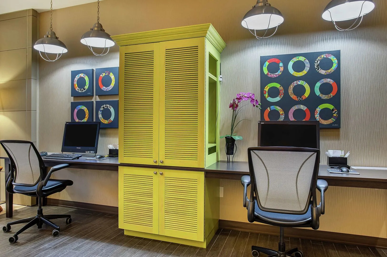 Photo - Home2 Suites Nashville Airport