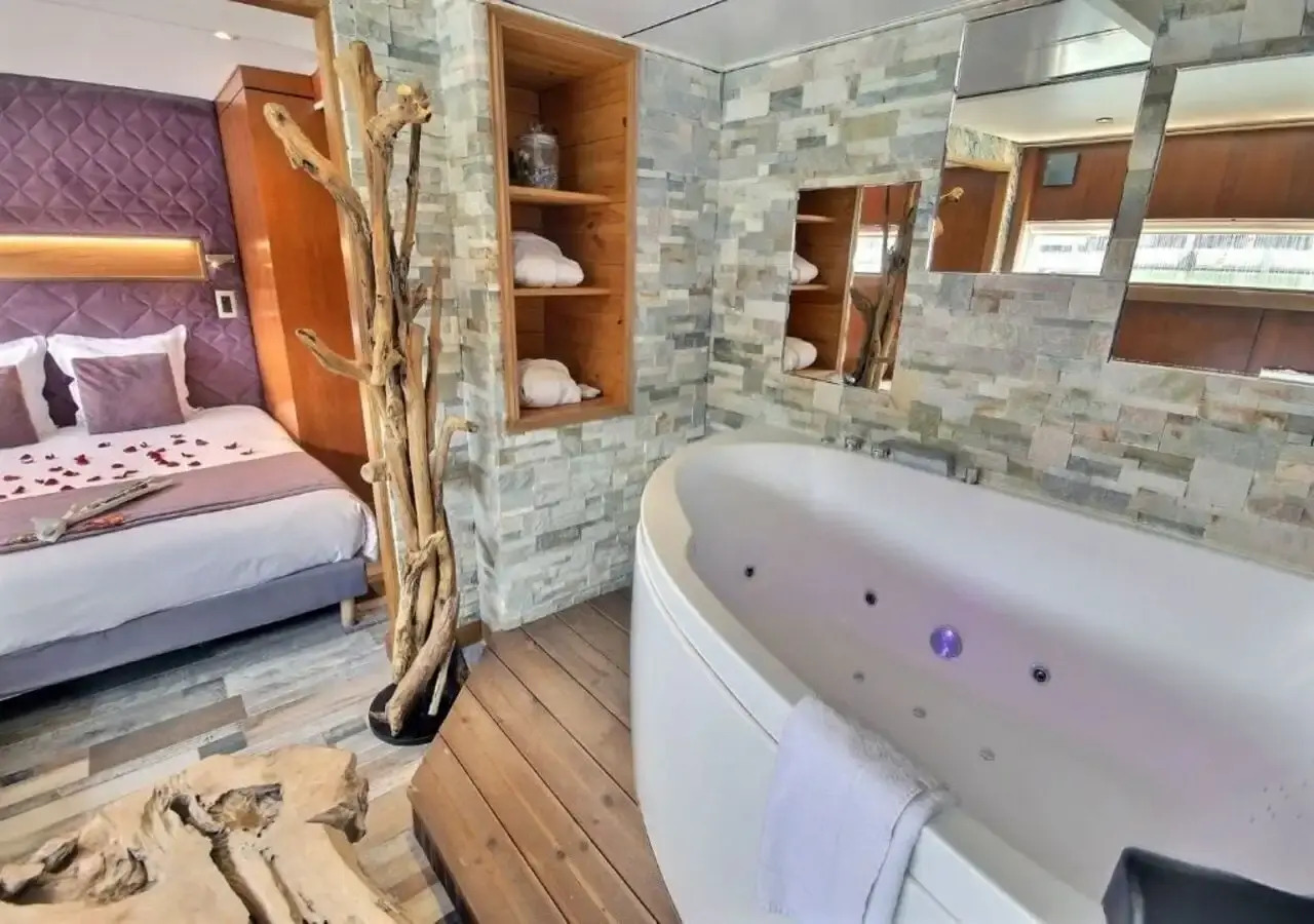 Foto - VIP Paris Yacht Hôtel & Spa