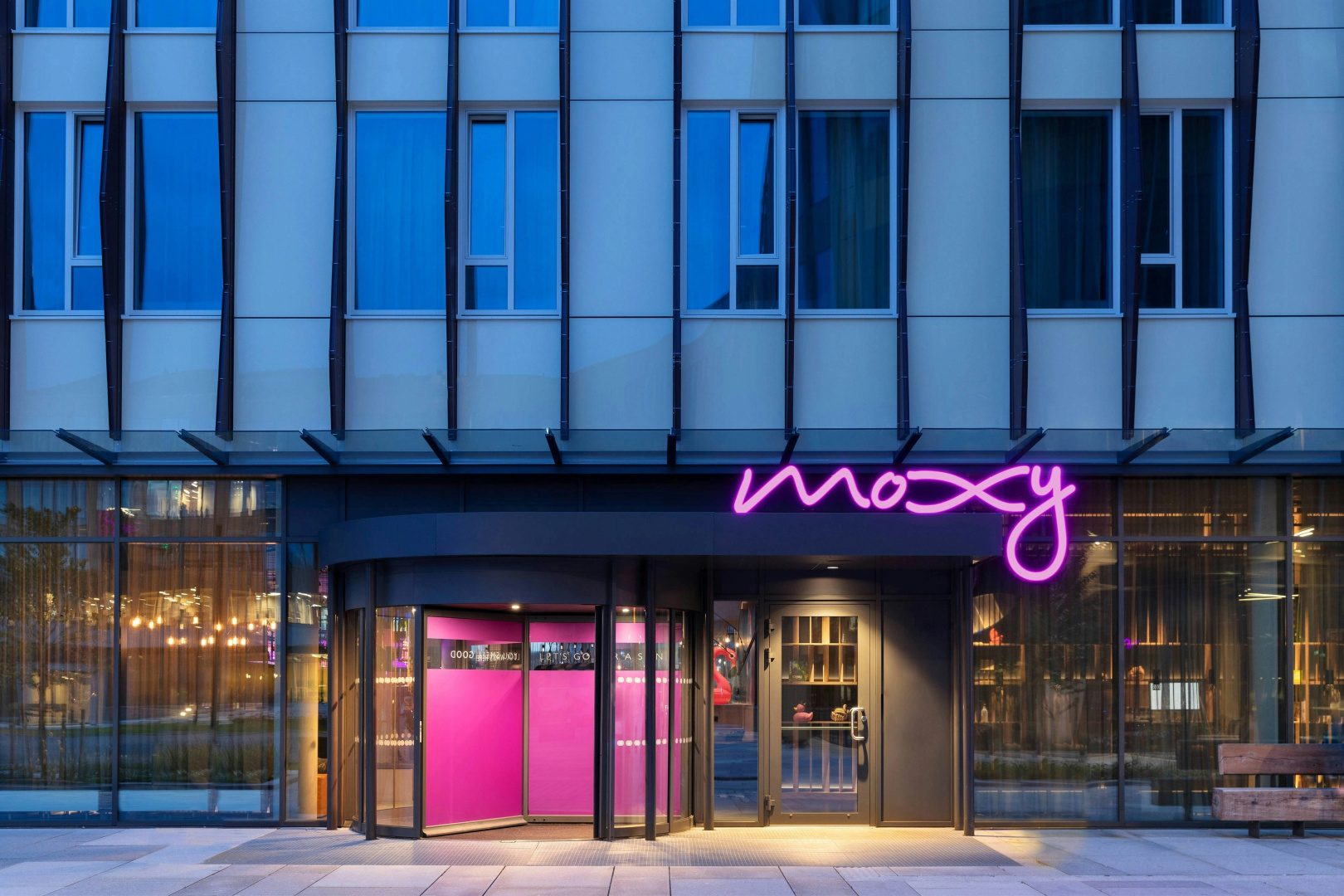 Photo - Moxy Bergen