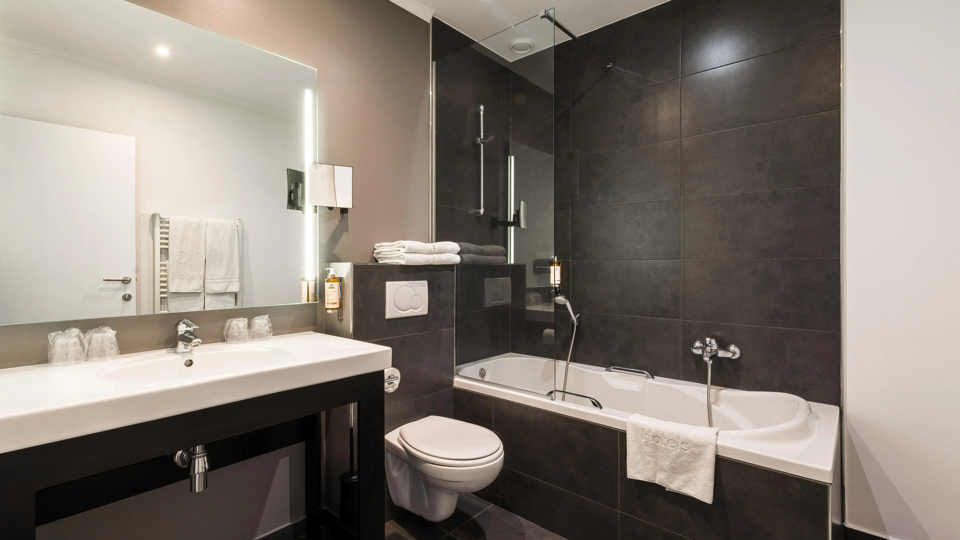 Photo - Hotel The Augustin