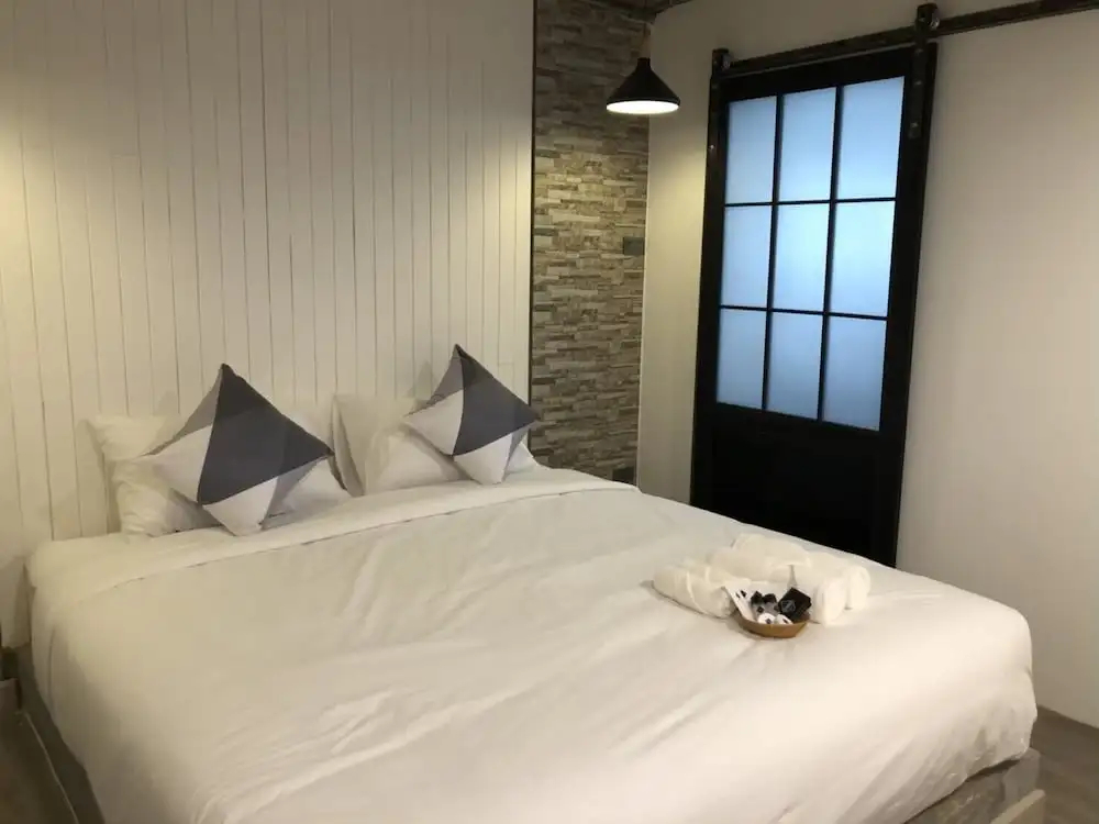 Photo - The Entaneer Poshtel