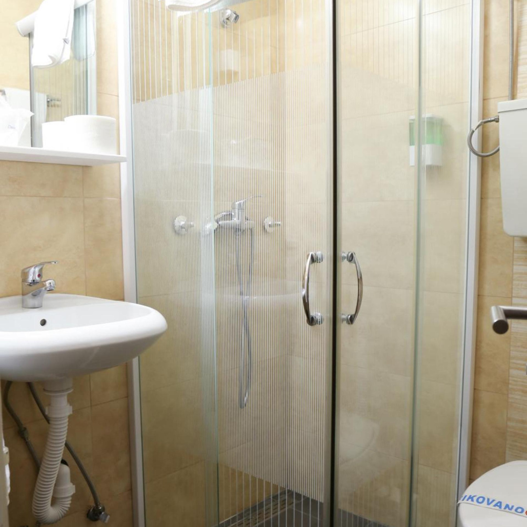 Foto - Hotel Srbija-FREE PARKING