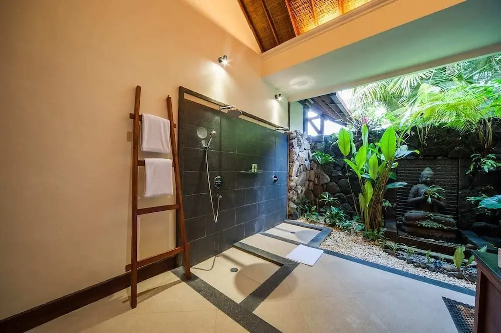 Foto - Luxury 3BR Infinity Jungle View Aashaya Villa Ubud