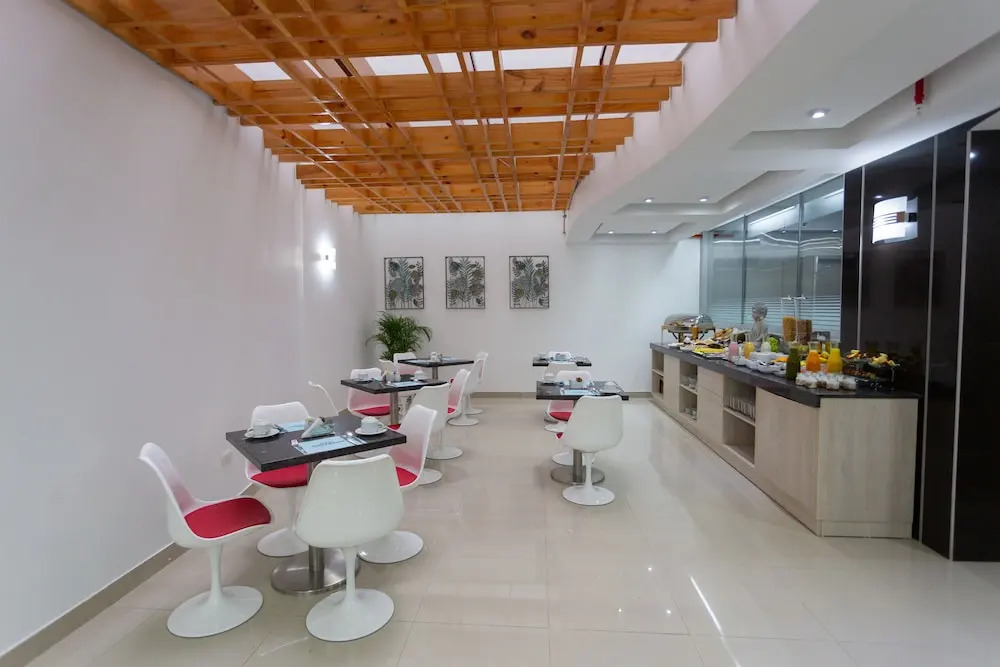 Foto - Howard Johnson by Wyndham Lima Miraflores Art House