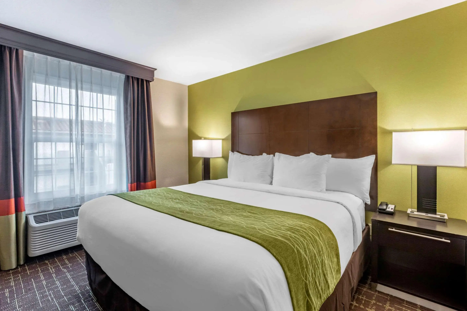 Photo - Comfort Inn San Diego Old Town