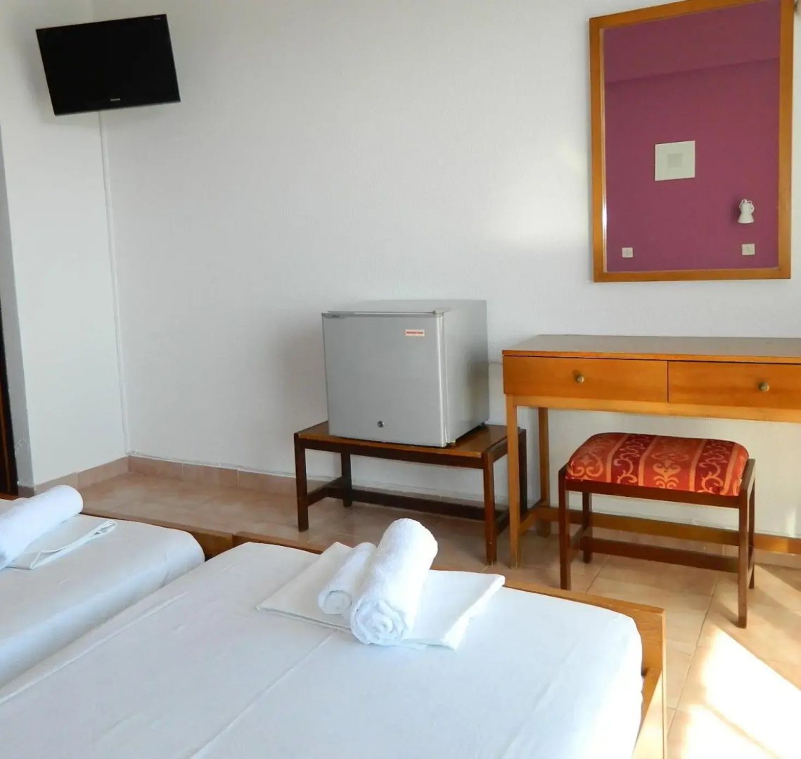 Photo - Telhinis Hotel & Apartments