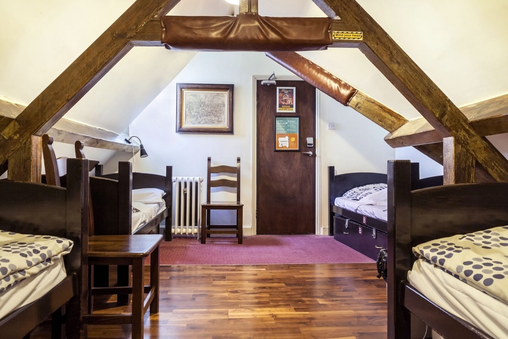 Photo - Palmers Lodge Swiss Cottage