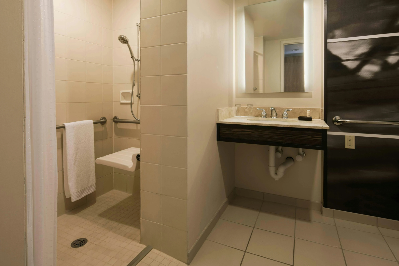 Photo - Renaissance Atlanta Waverly Hotel & Convention Center