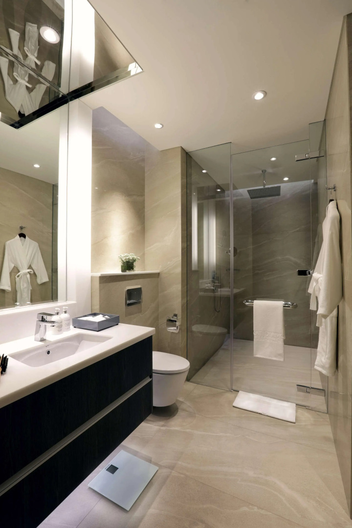 Photo - Makati Diamond Residences