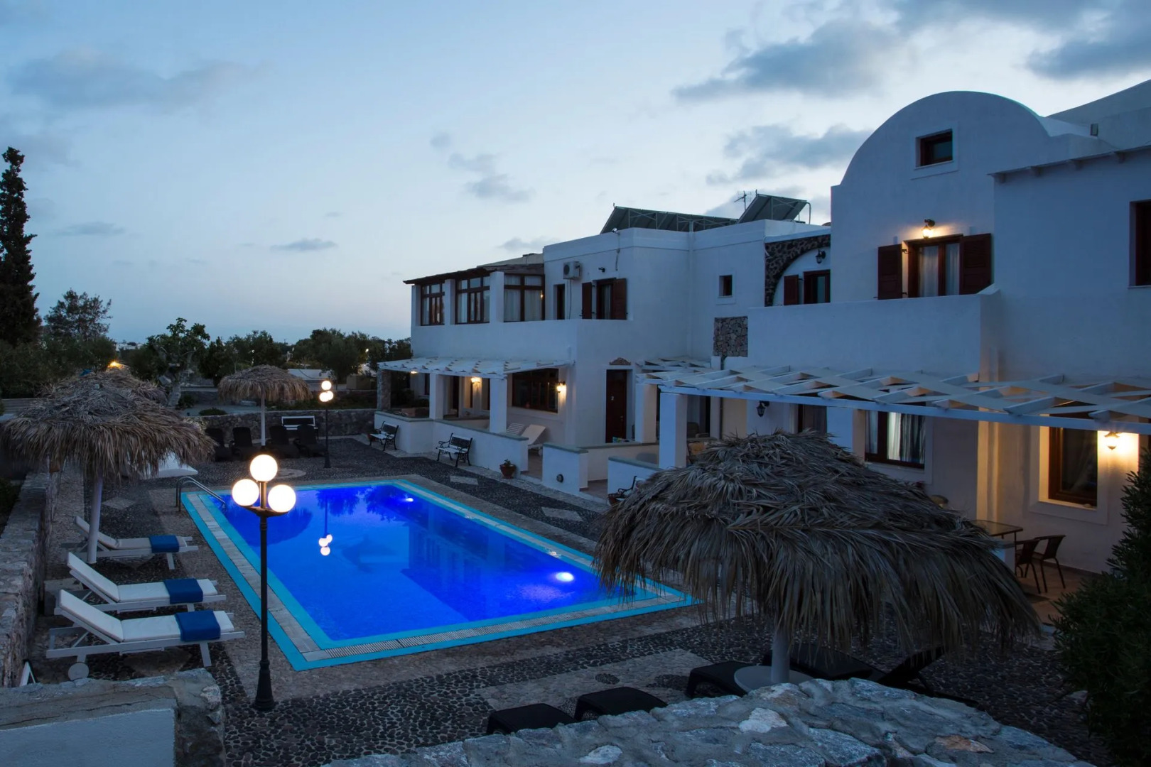 Foto - Birds Villa Apartments with Heated Pool - Including Car and Breakfast