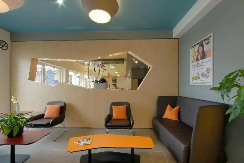 Foto - B&B HOTEL Wiesbaden-Hbf