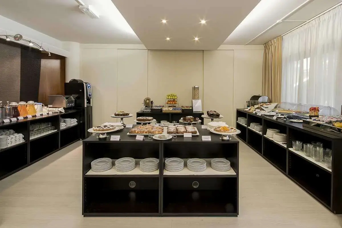 Photo - Hotel Executive