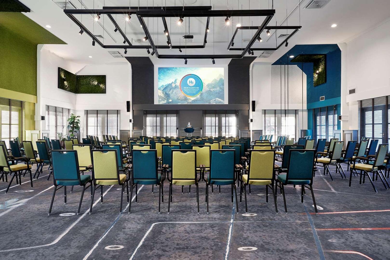 Photo - Carlton President