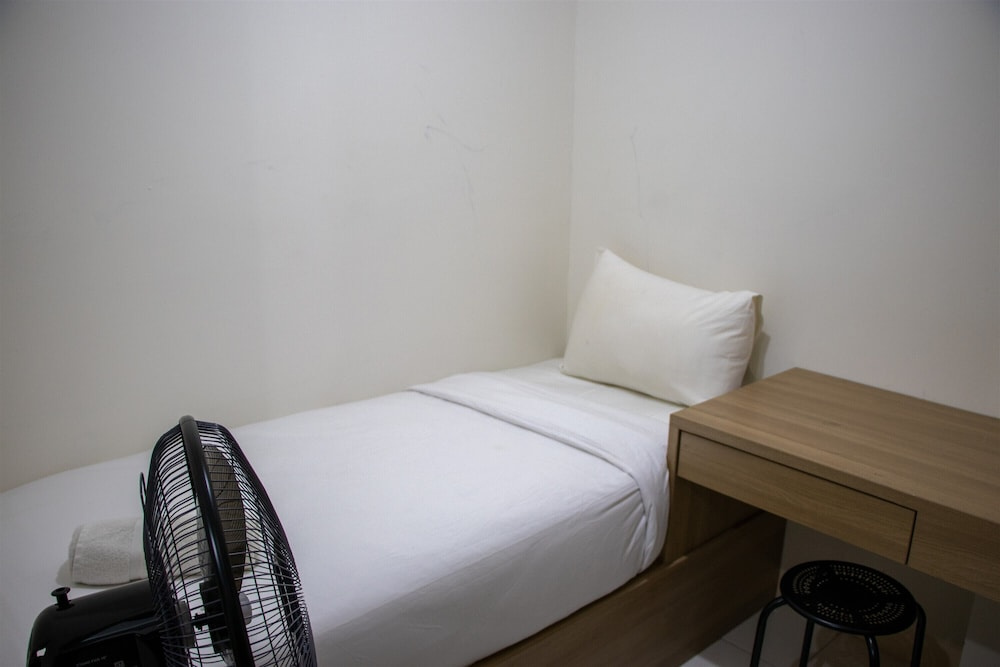 Comfort 2BR at 28th Floor Podomoro Golf View Apartment