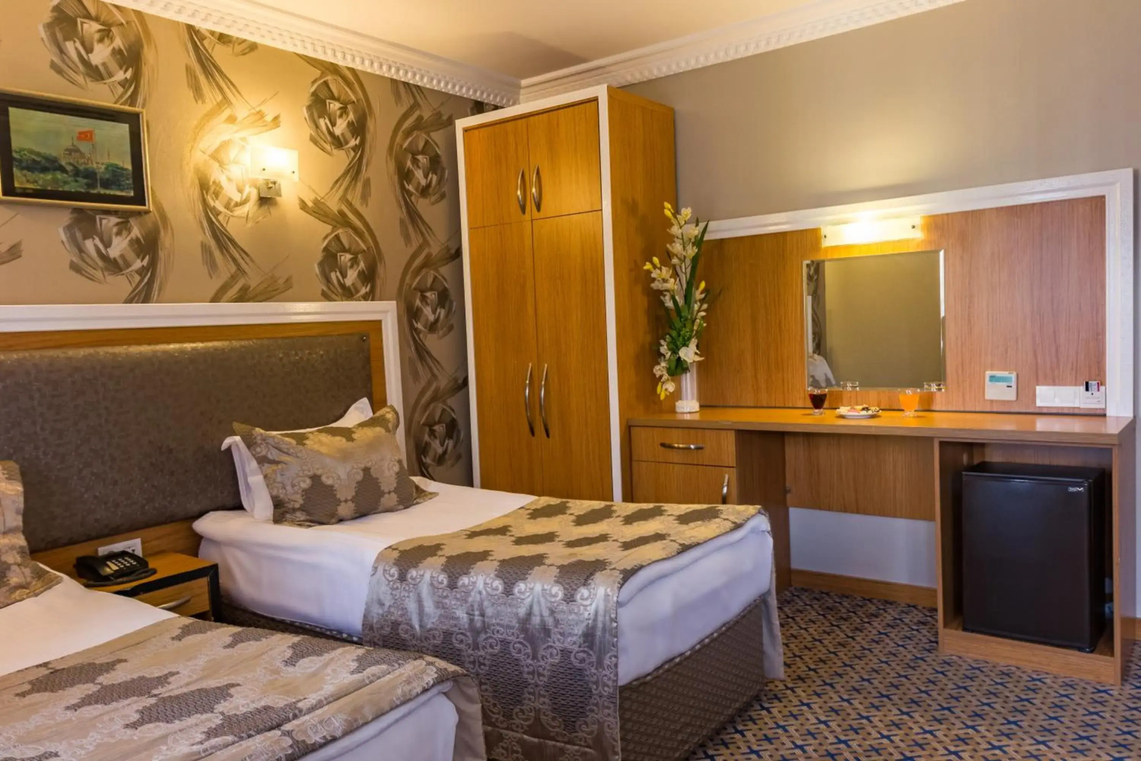 Photo - Grand Rosa Hotel