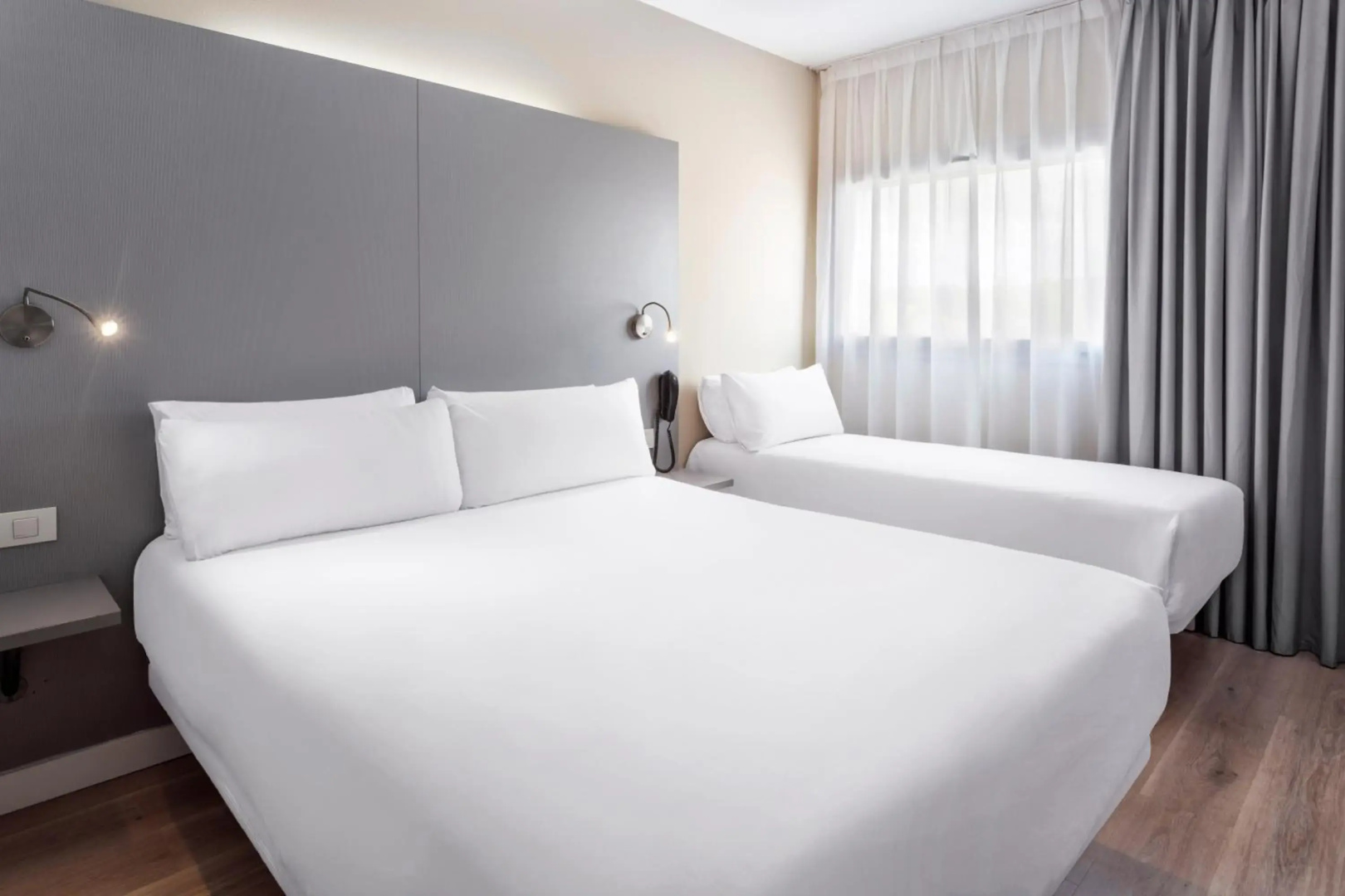 Foto - B&B HOTEL Barcelona Mollet