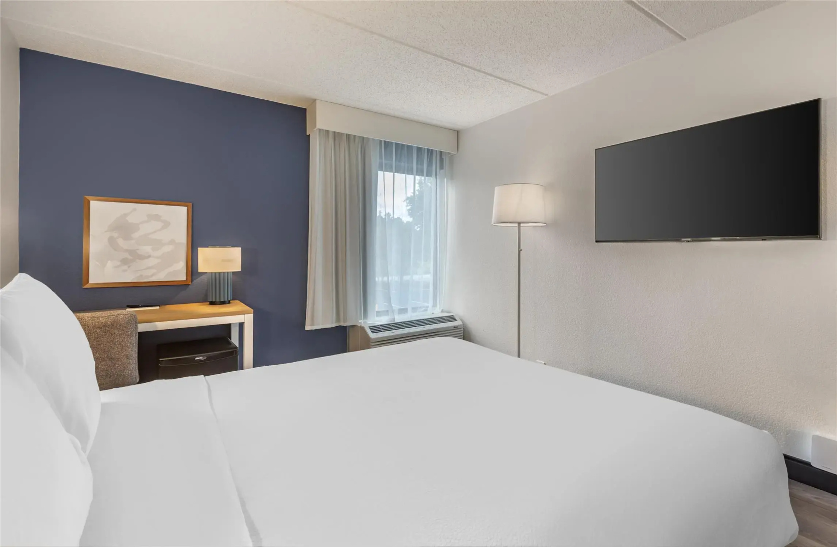 Photo - Spark by Hilton Atlanta Airport South College Park