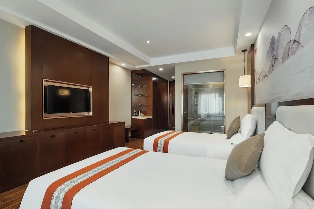 Photo - Rose Garden International Hotel