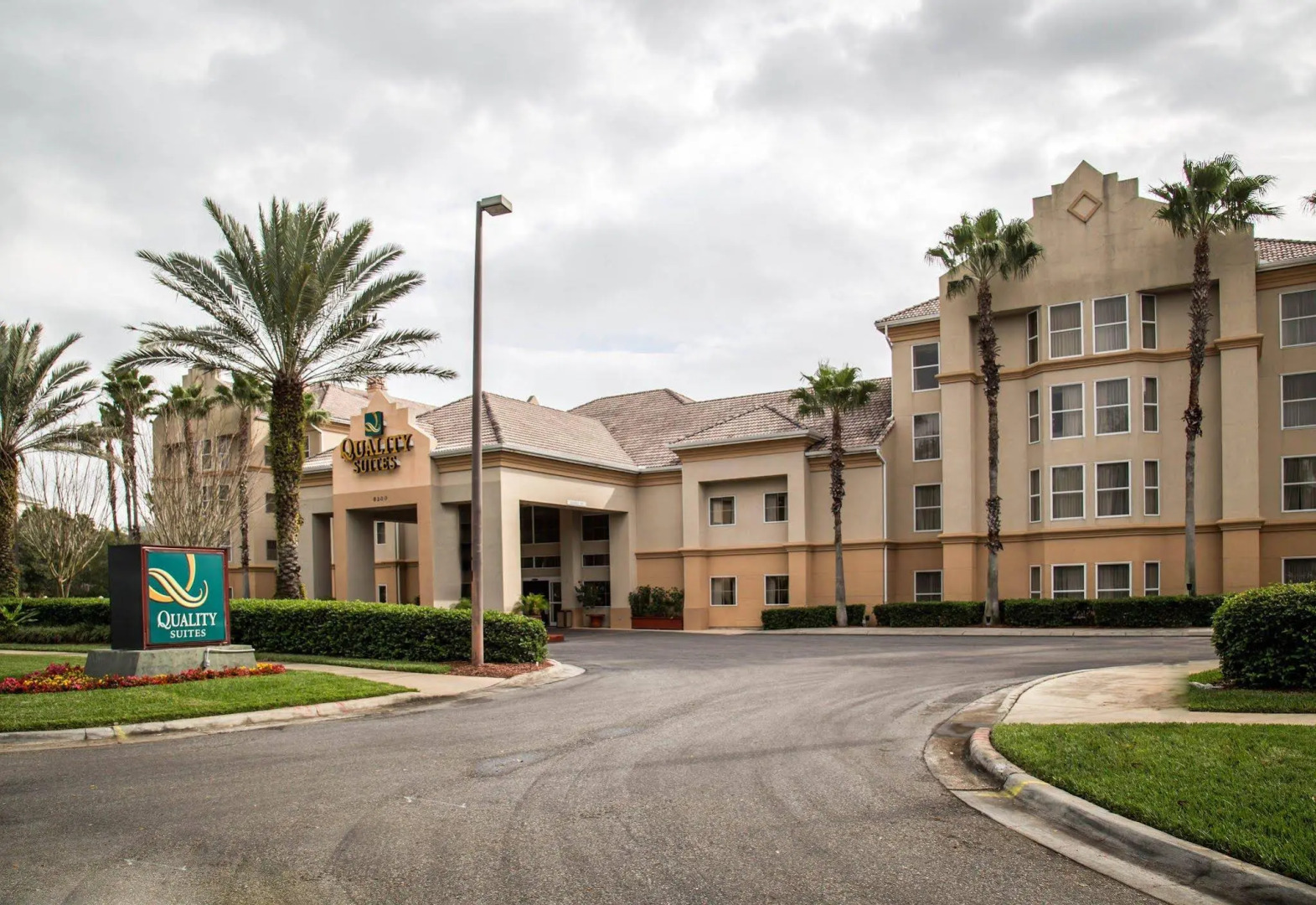 Foto - SureStay Plus by Best Western Orlando Lake Buena Vista